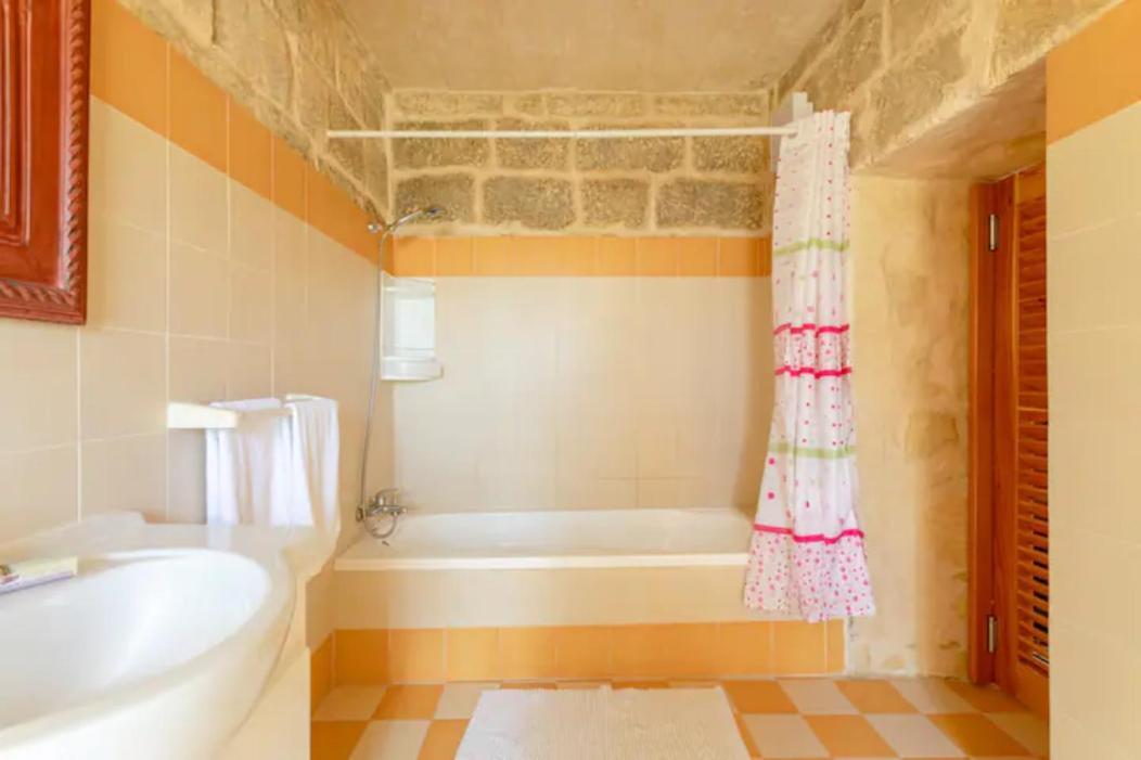 Ta' Frenc Farmhouse Villa Gharb  Ngoại thất bức ảnh